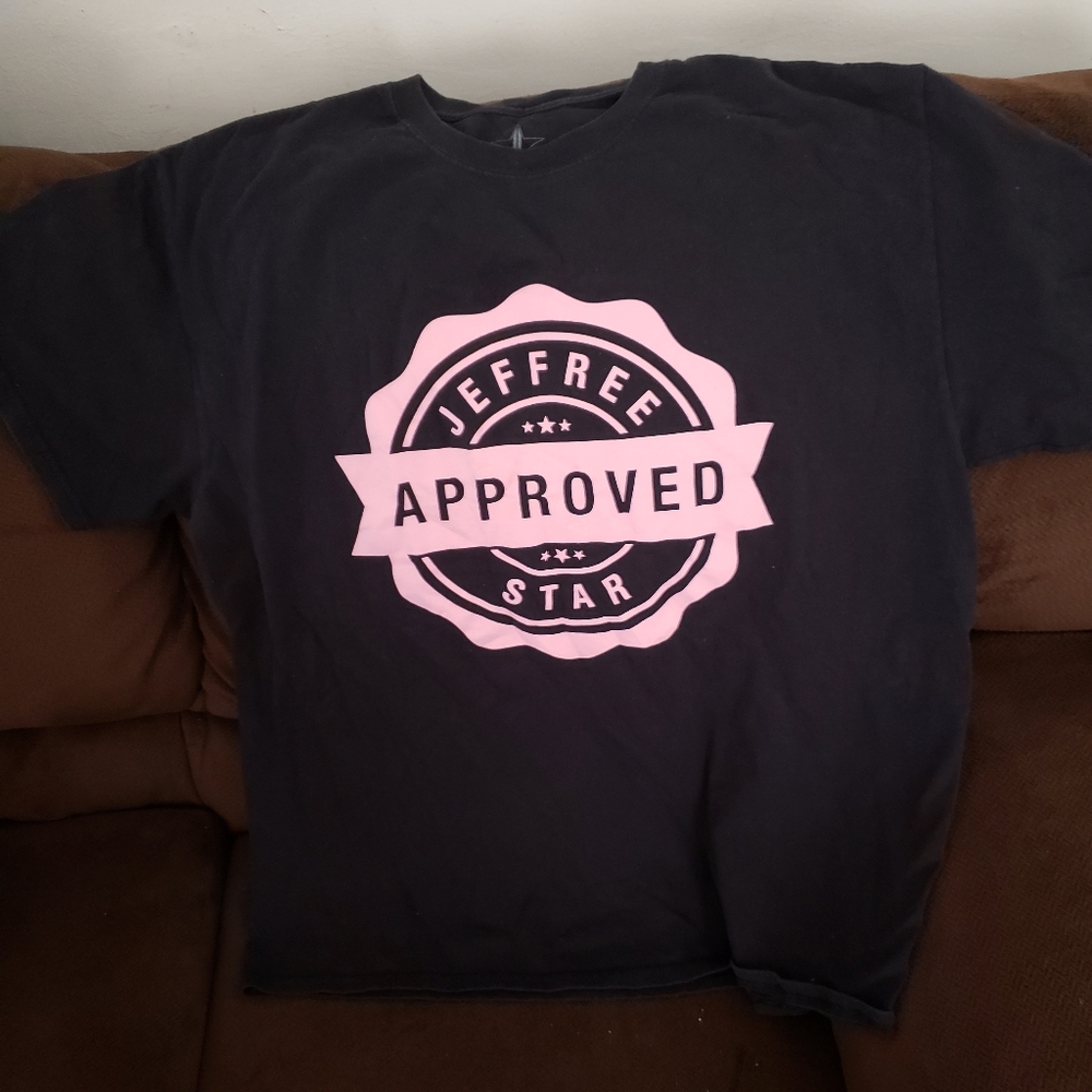 Jeffree star cosmetics shirt